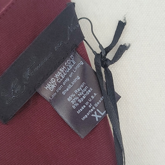 La Femme En Noir Marilyn Swing Dress In Oxblood - Picture 8 of 12